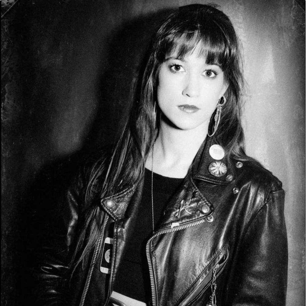 Meet your Posher, Leslie